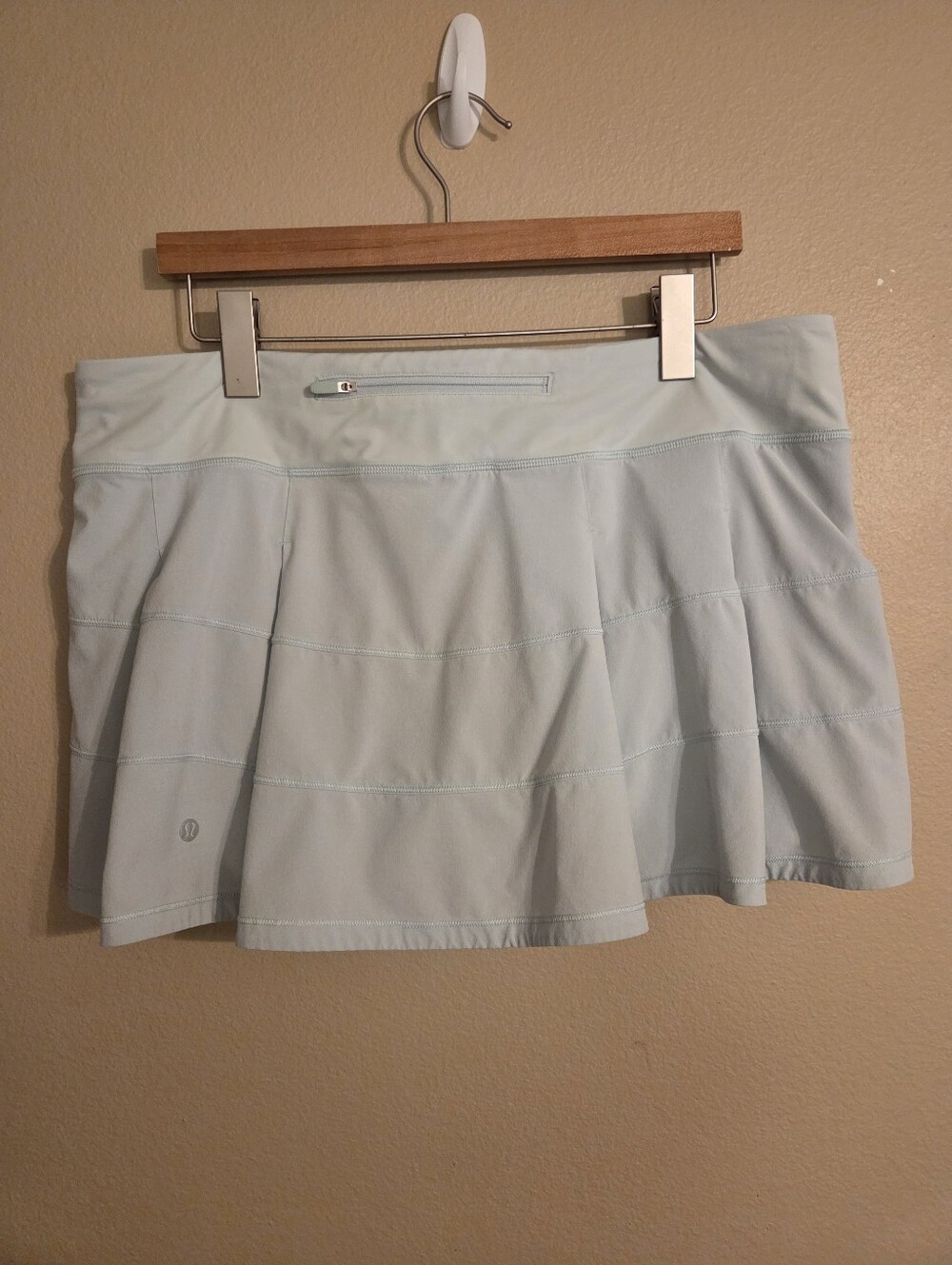 lululemon athletica Light Mint Athletic Skort - Picture 4 of 12